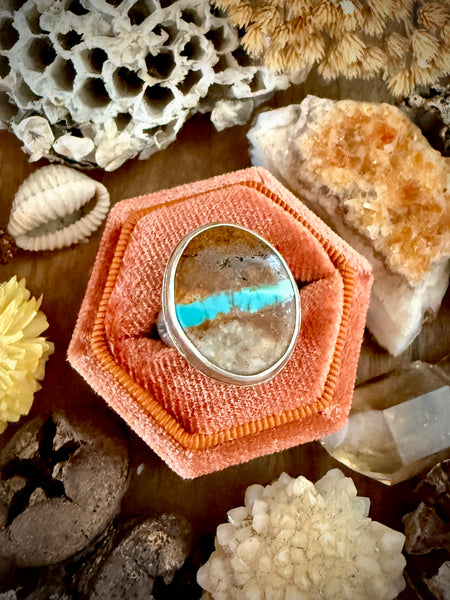 Royston Ribbon Ring size 8