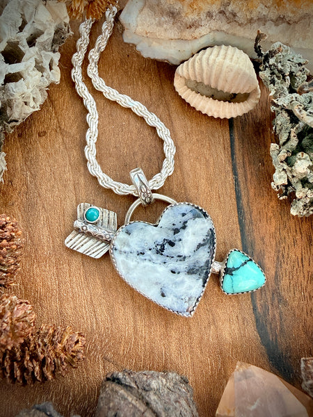Love Struck Pendant-white Buffalo