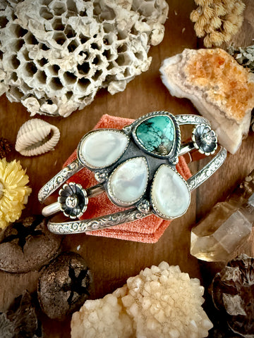 Mother of Pearl Daisy Cuff