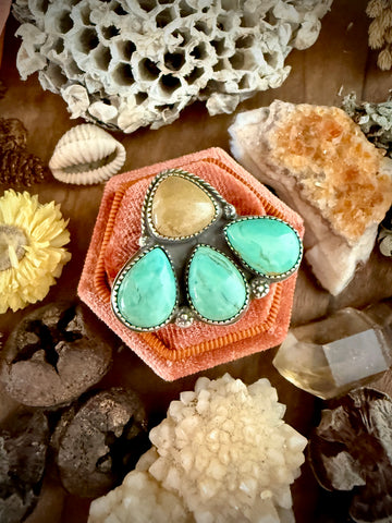 Kingman Daisy Ring- Adjustable style band