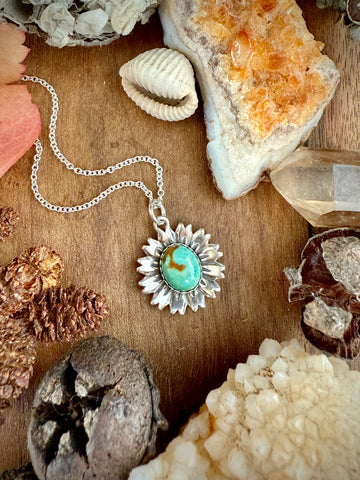 Daisy Pendant