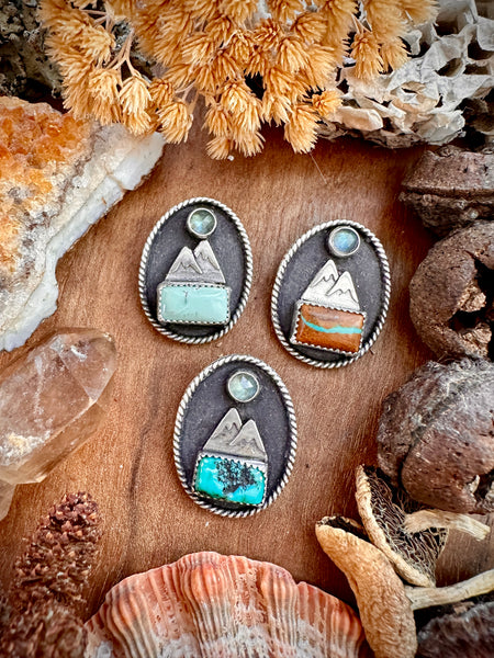 Snowy Mountain Shadowbox